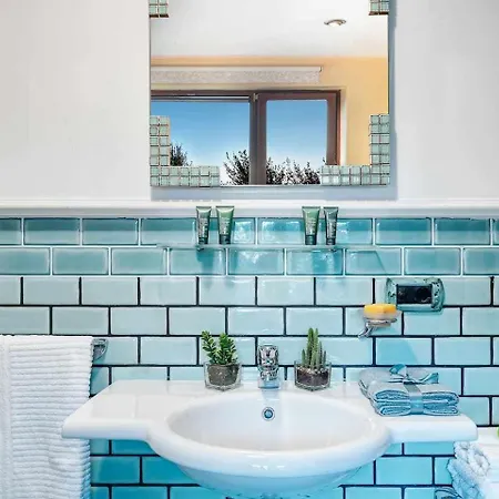Islamorada Pool And Sea View Villa