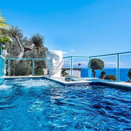 Villa Islamorada Pool And Sea View Massa Lubrense